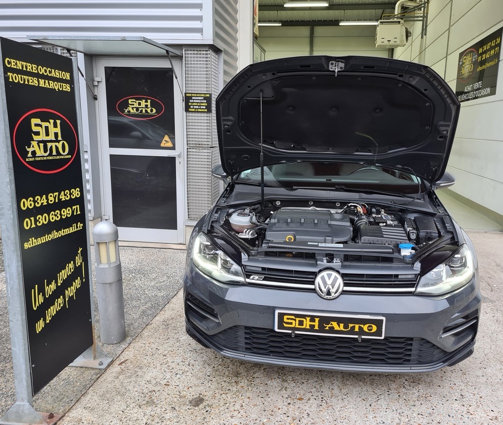 Volkswagen Golf VIII 2.0 TDI SCR 150 R-LINE DSG7