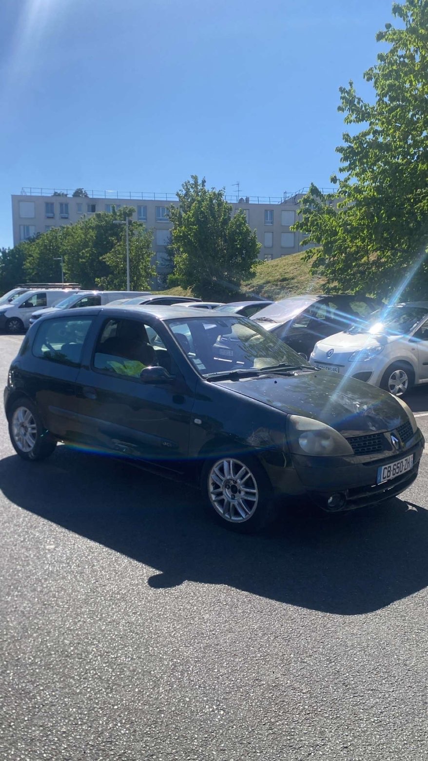 Renault Clio II (2) 1.5 DCI 80 CONFORT PACK CLIM DYNAMIQUE 5P