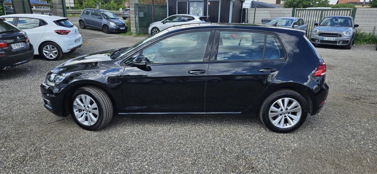 Volkswagen Golf 1.0 TSI 115 CONFORT LINE BUSINESS DSG 9575 HT 1ére main