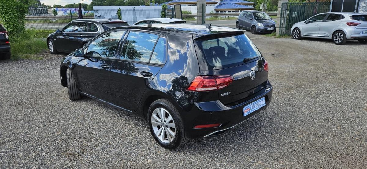 Volkswagen Golf 1.0 TSI 115 CONFORT LINE BUSINESS DSG 9575 HT 1ére main