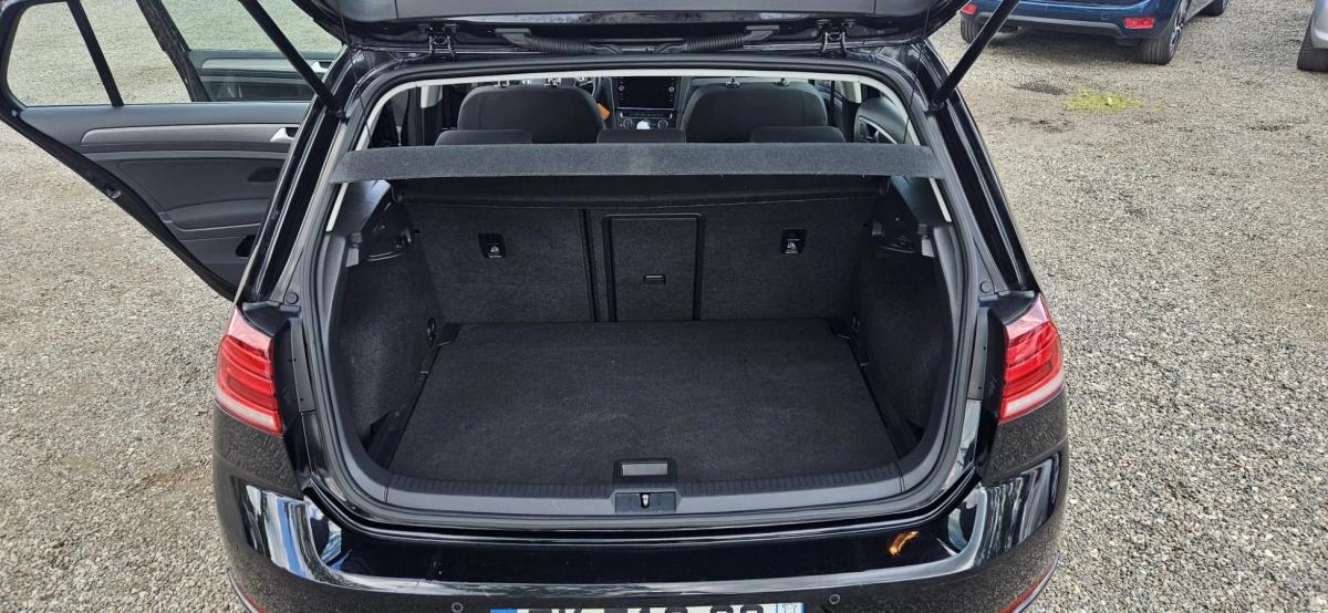 Volkswagen Golf 1.0 TSI 115 CONFORT LINE BUSINESS DSG 9575 HT 1ére main