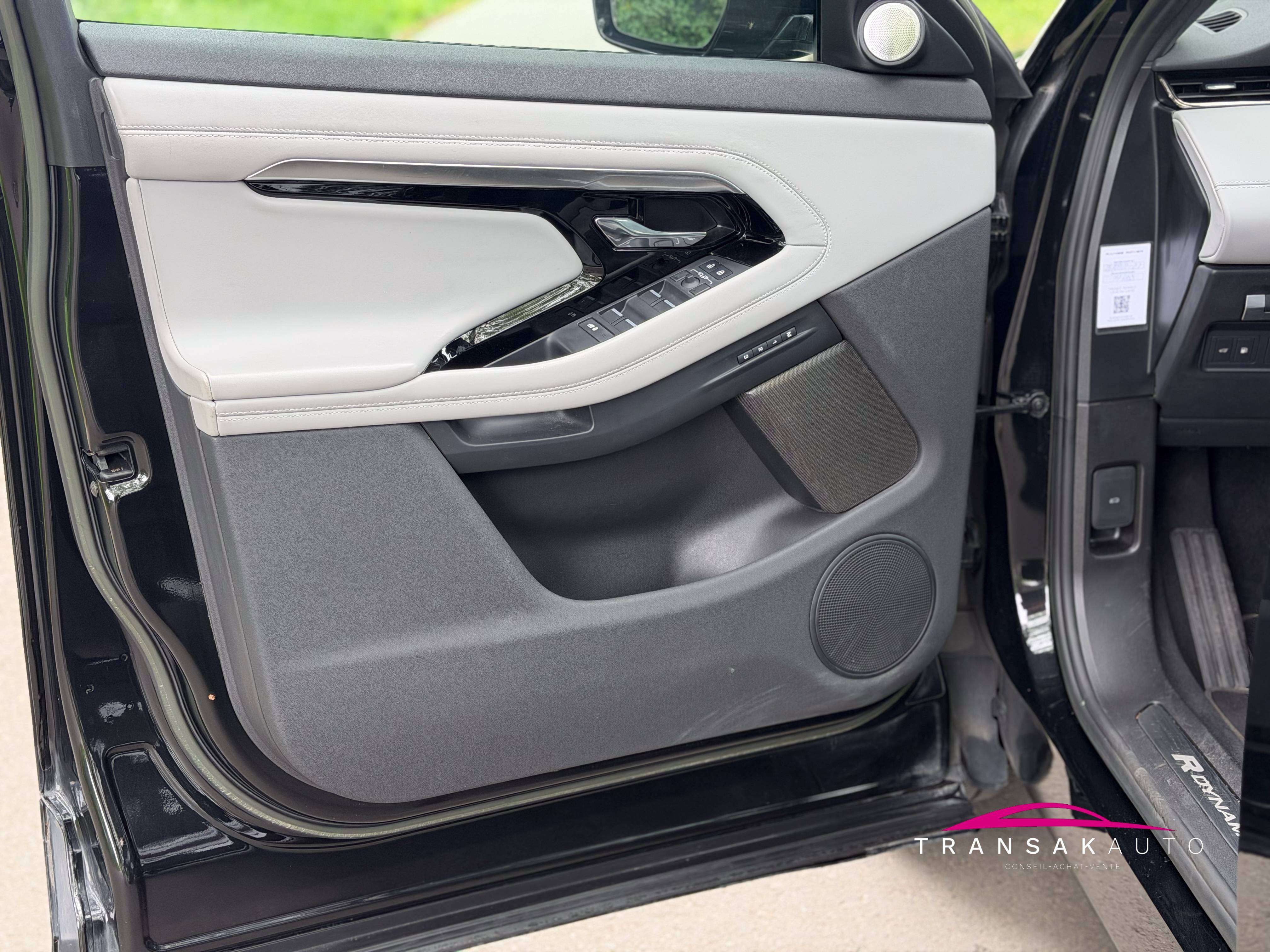 Land Rover Range Rover Evoque 1.5 PHEV 4WD P300E R-Dynamic HSE + Garantie 12 mois