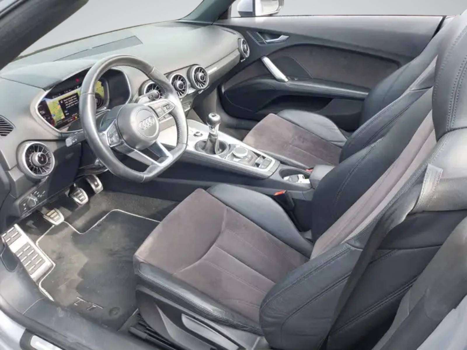 Audi TT Cabriolet 2.0 TDi ultra//ALCANTARA-NAVI-XENON//