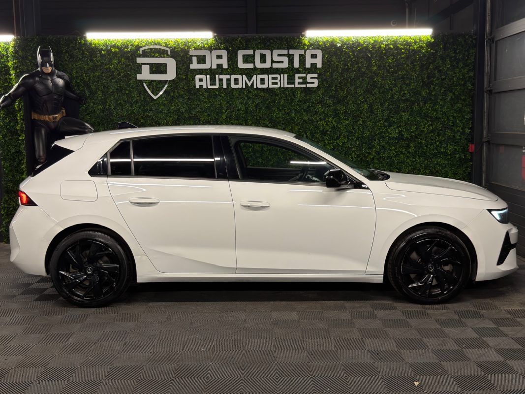Opel Astra 4 VI 1.6 HYBRID 180 GS BOITE AUTOMATIQUE / CRIT AIR 1 - GARANTIE AN