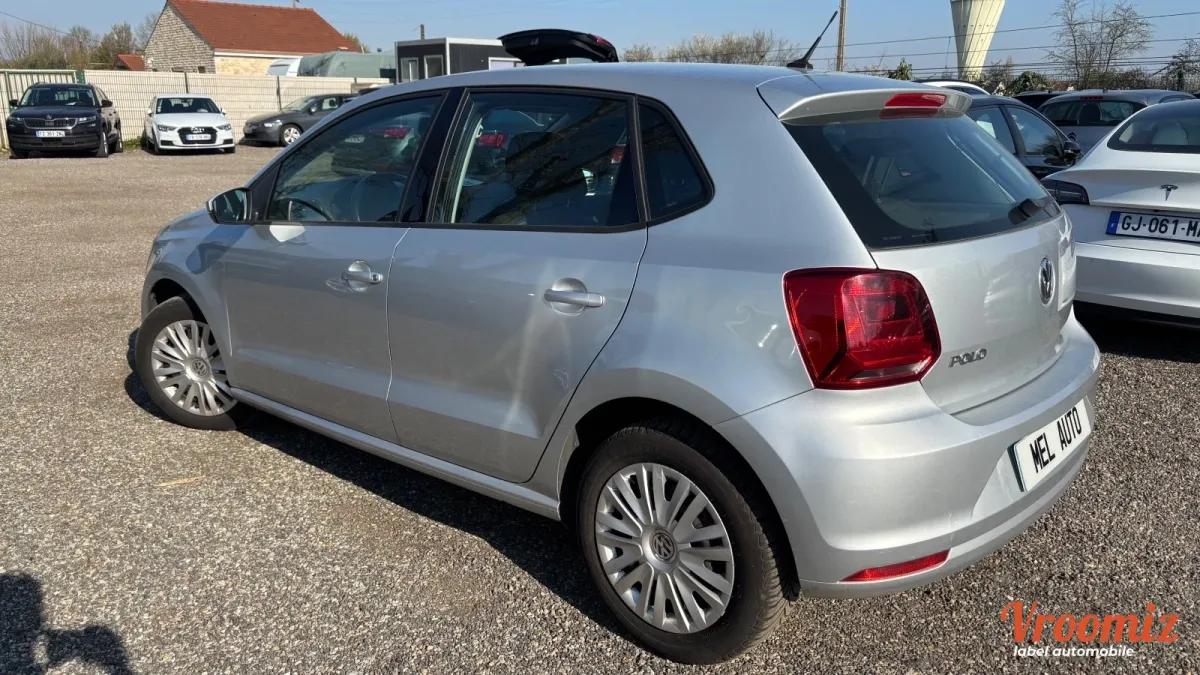 Volkswagen Polo Essence 75ch CONFORT LINE BVM5 GPS! Très bon état .1ere main