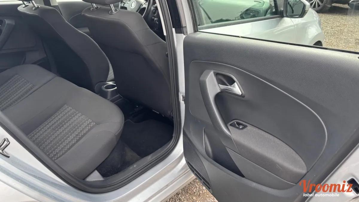 Volkswagen Polo Essence 75ch CONFORT LINE BVM5 GPS! Très bon état .1ere main