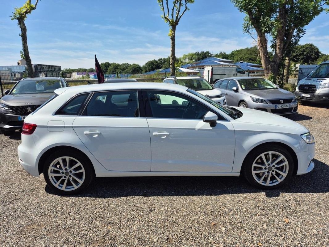 Audi A3 2.0 TDI 150cv DSG7 Sportback business line 13325 HT ! 1ÉRE MAIN