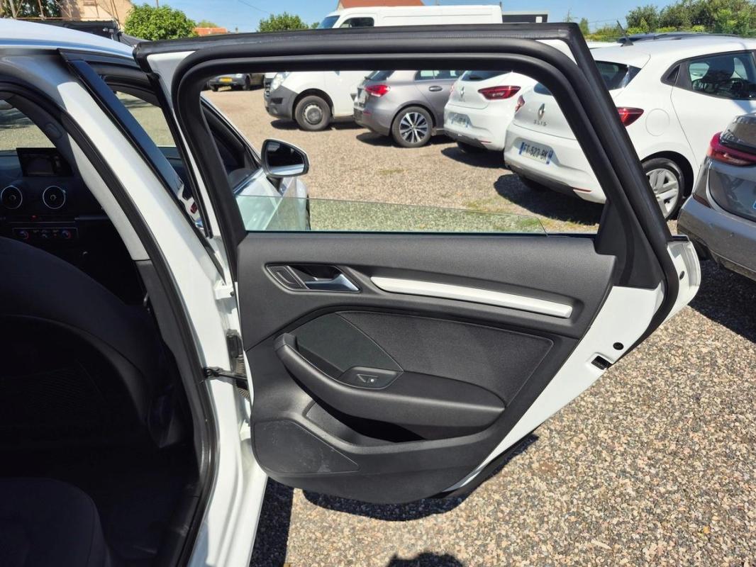 Audi A3 2.0 TDI 150cv DSG7 Sportback business line 13325 HT ! 1ÉRE MAIN