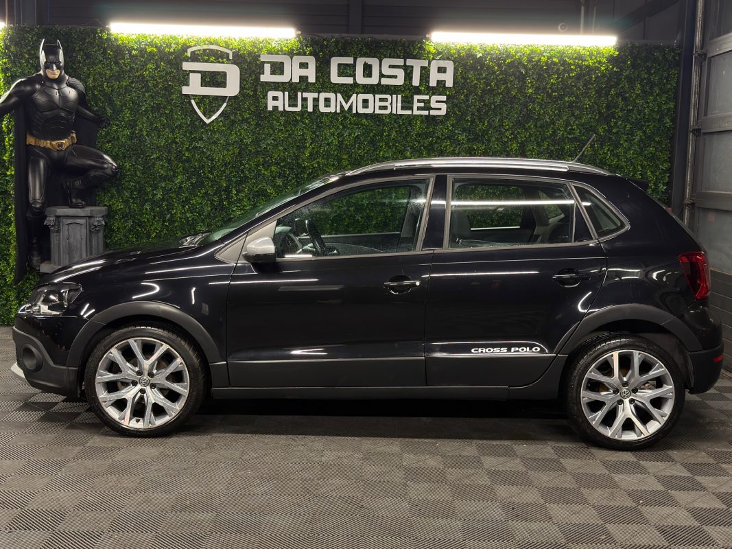 Volkswagen Polo CROSS 1.2 TSI 90 Cv DSG7 ECRAN GPS 5 PORTES / 34 200 Kms CRIT AIR 1 - GARANTIE AN