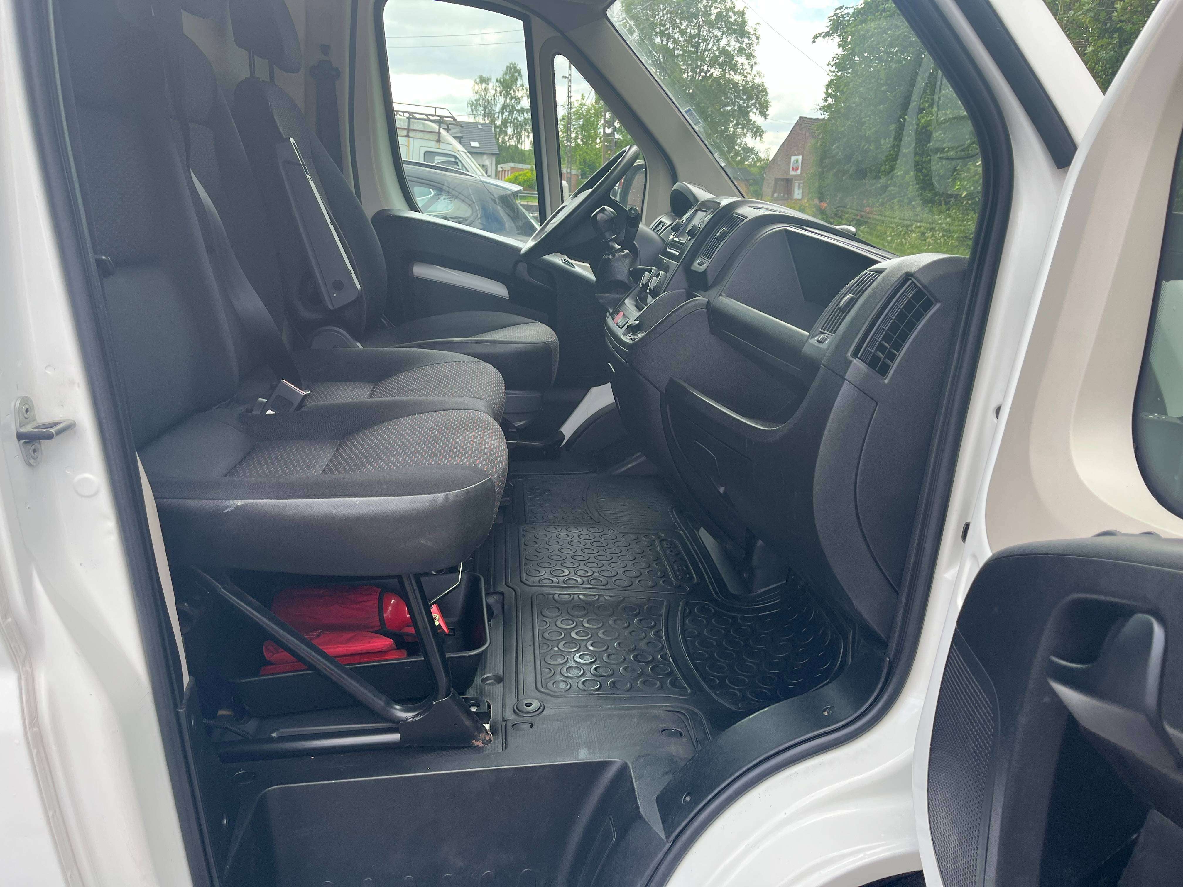 Peugeot Boxer HDI L2H2 NAVI - AIRCO -AIRO-12.975€+BTW/TVA