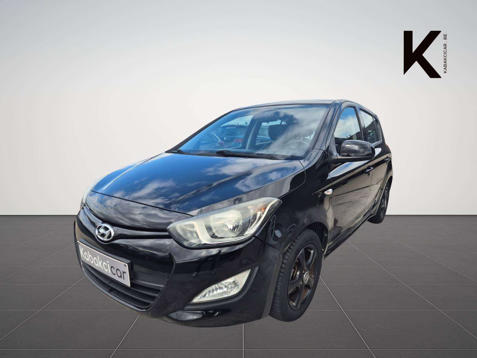 Hyundai i20 1.2i Blackline / Cuir / USB / MP3 / Garantie 12 Mois