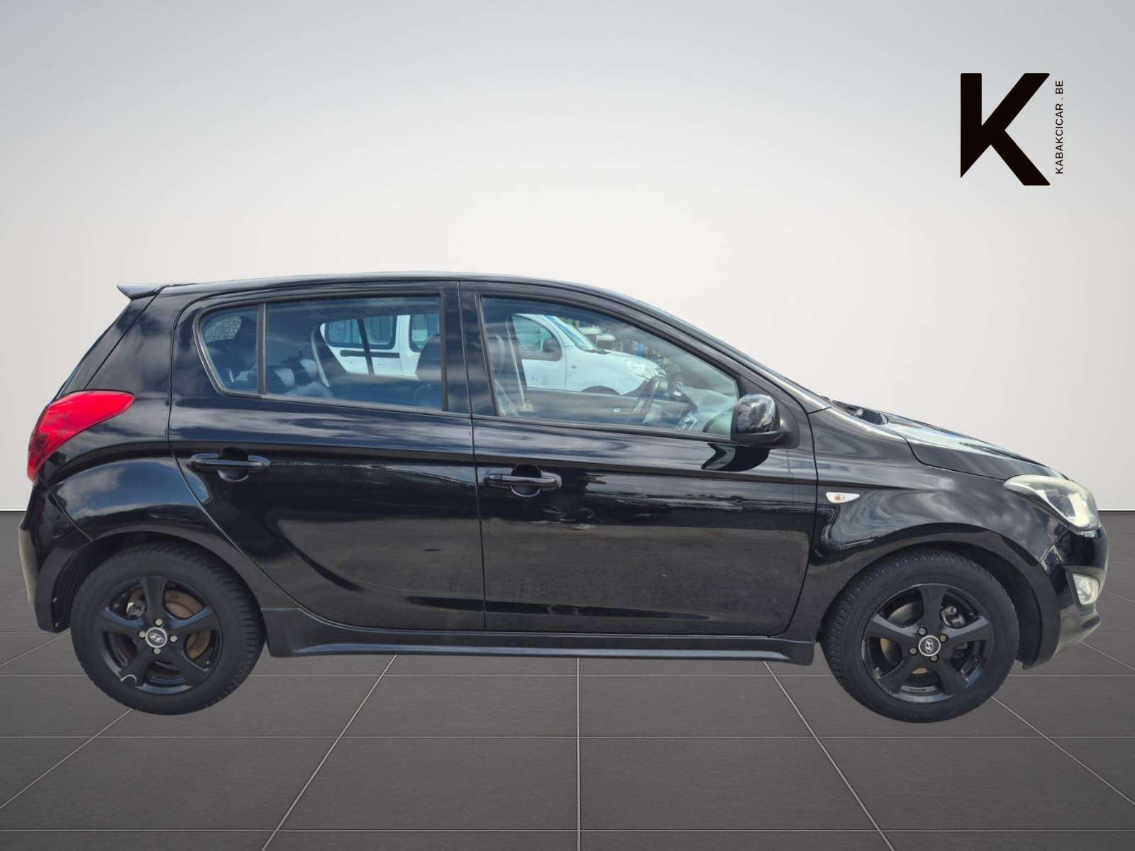 Hyundai i20 1.2i Blackline / Cuir / USB / MP3 / Garantie 12 Mois