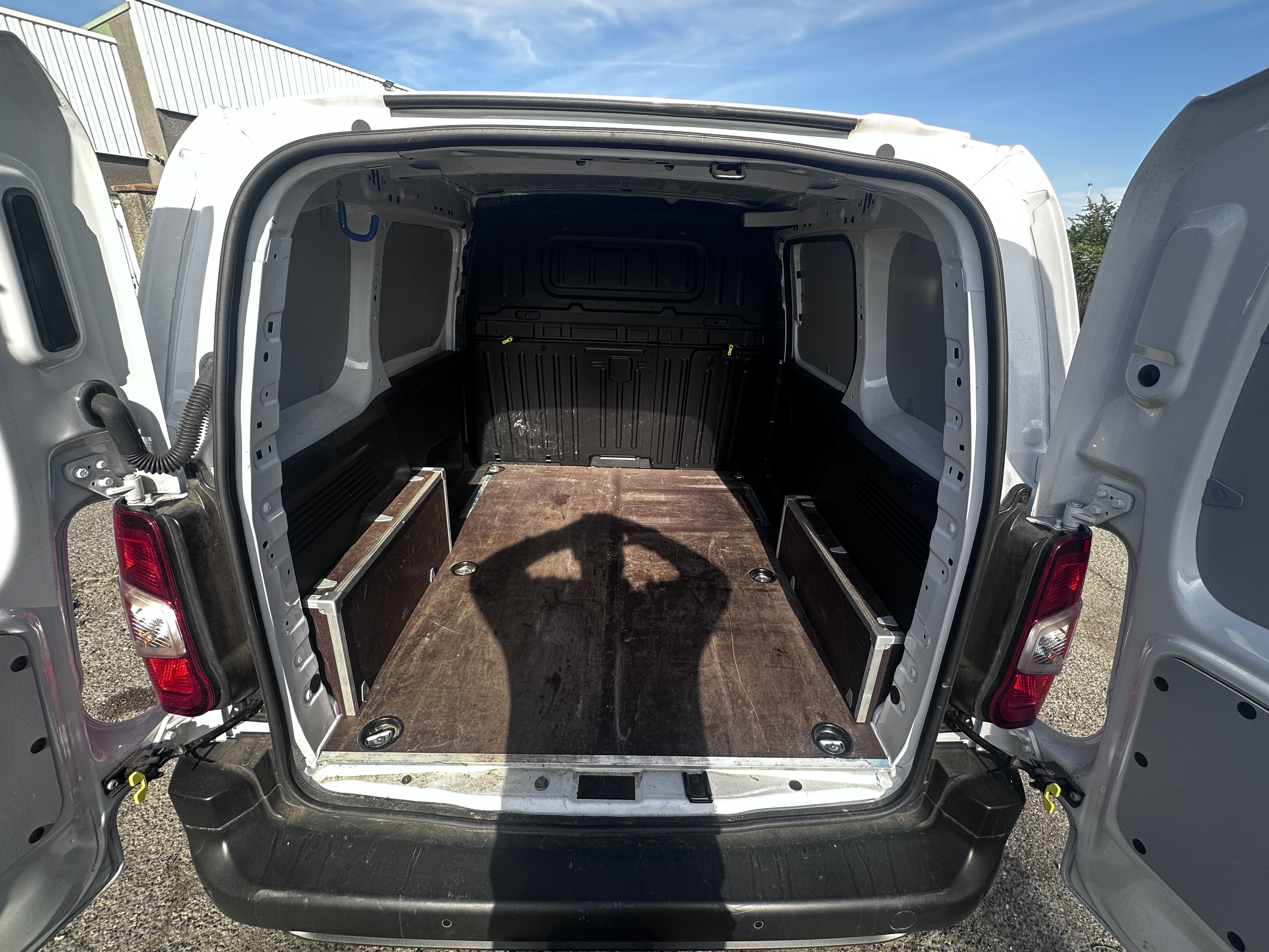 Peugeot Partner III 1.5 BLUEHDI 130 S&amp;S 650KG STD ASPHALT EAT8