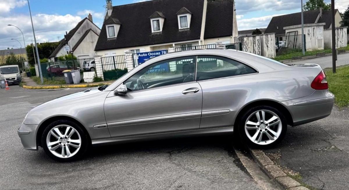 Mercedes-Benz Clk 220 CDI 150 CV AVANTGARDE BVA