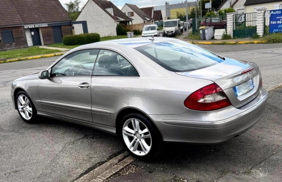 Mercedes-Benz Clk 220 CDI 150 CV AVANTGARDE BVA