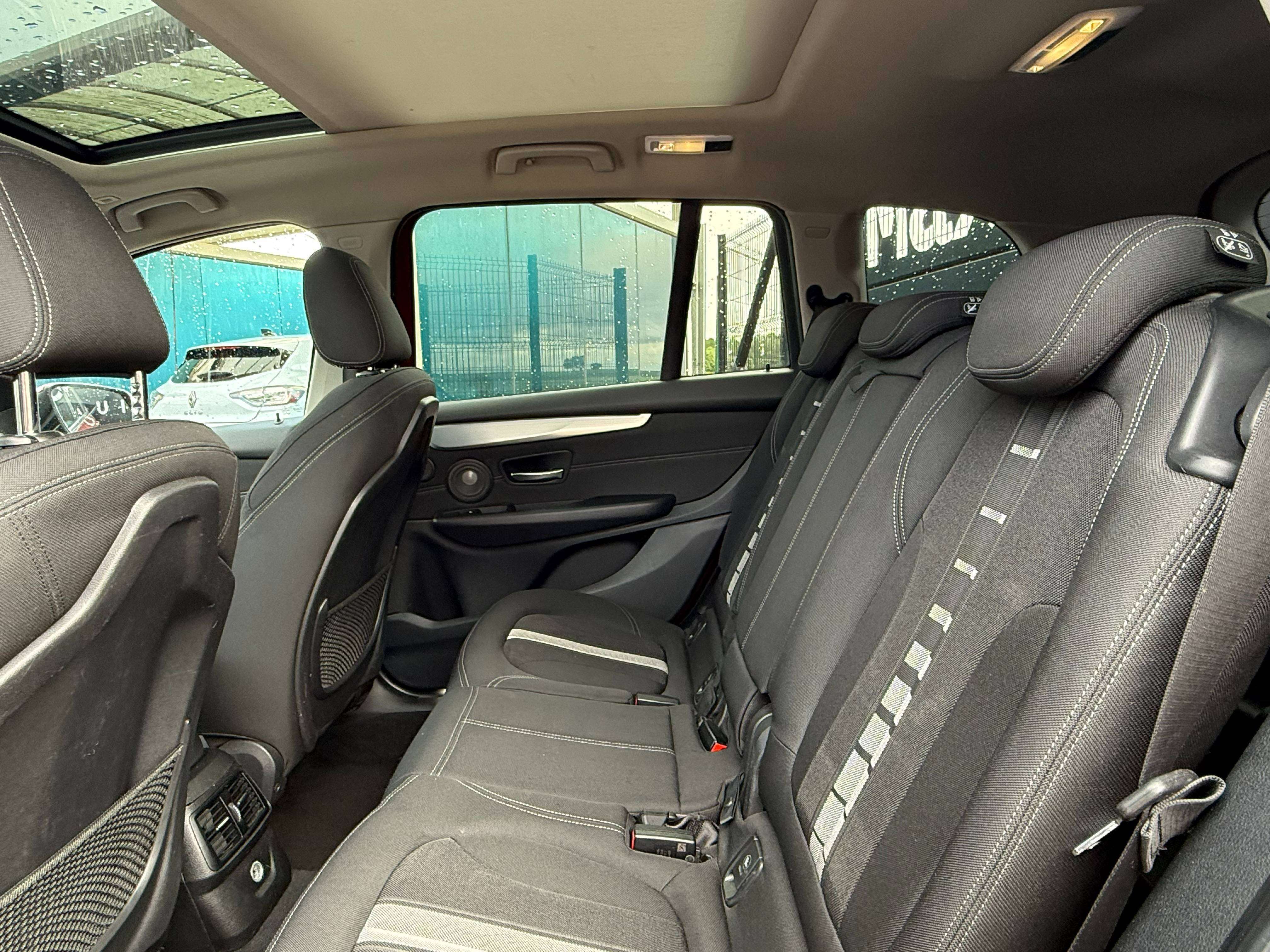 BMW 216 Gran Tourer 216 dA Sport Line/ Caméra de recul / GPS Pro / 7 places