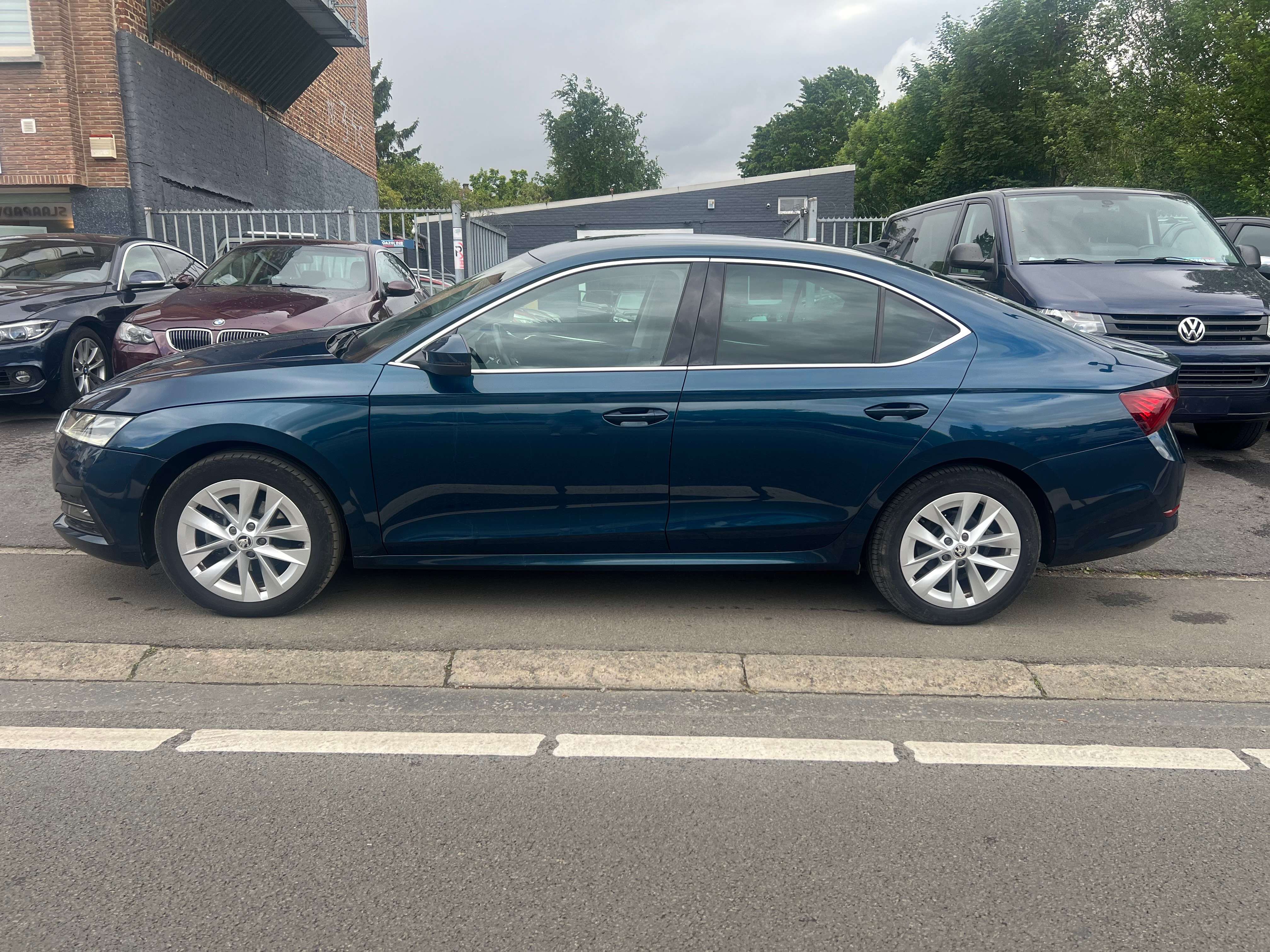 Skoda Octavia 1.0 TSI eTec MHE Clever  DSG AUTOMATIQUE FULL GPS CAMÉRA GARANTIE CRÉDIT 100% 86.000KMS
