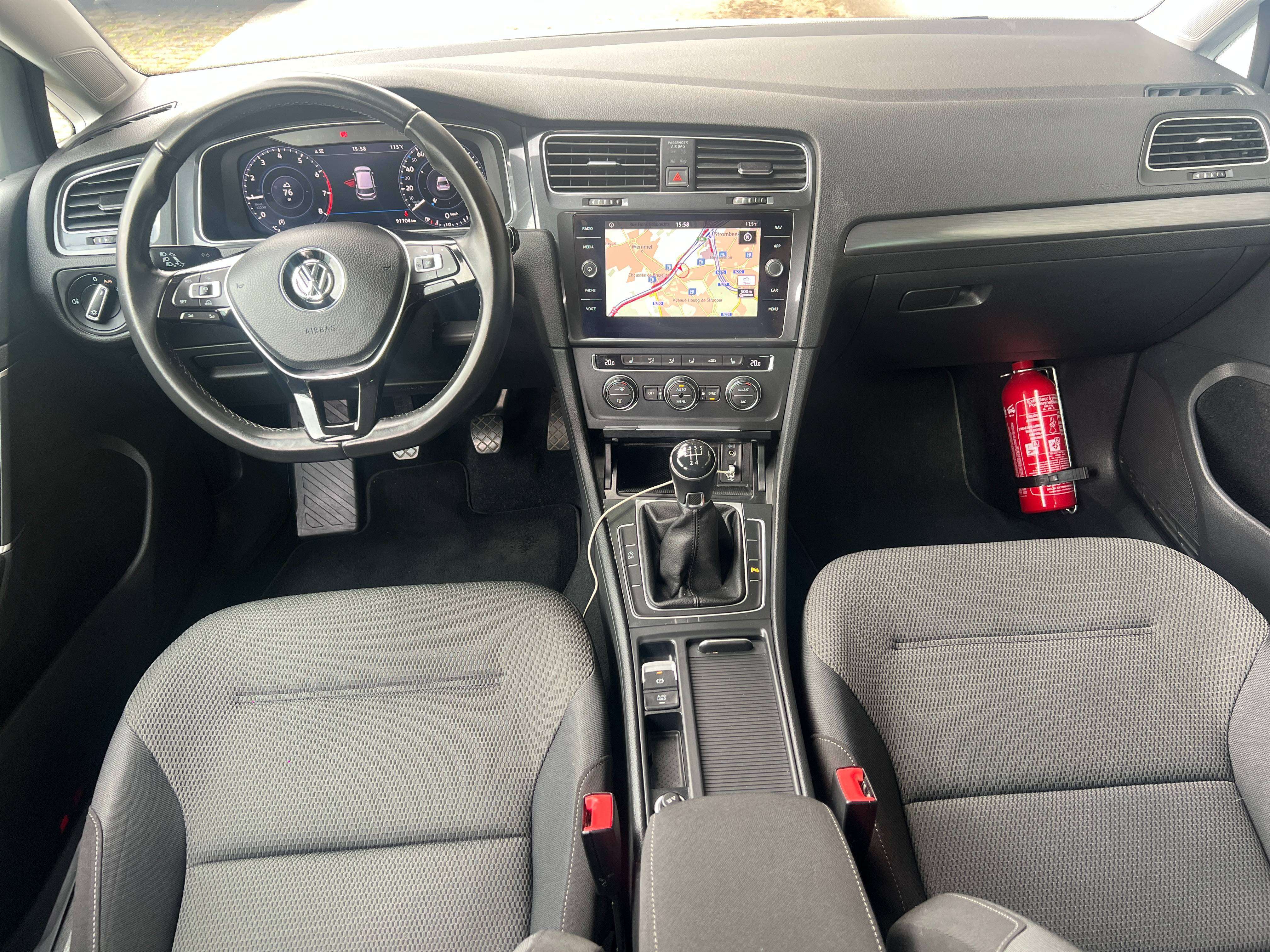 Volkswagen Golf Golf 1.0 TSI  Comfortline (CarPlay Clim Navig ect)