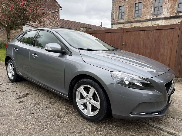 Volvo V40 2.0 T2 *103.861 KM*GPS*AIRCO*GARANTIE*