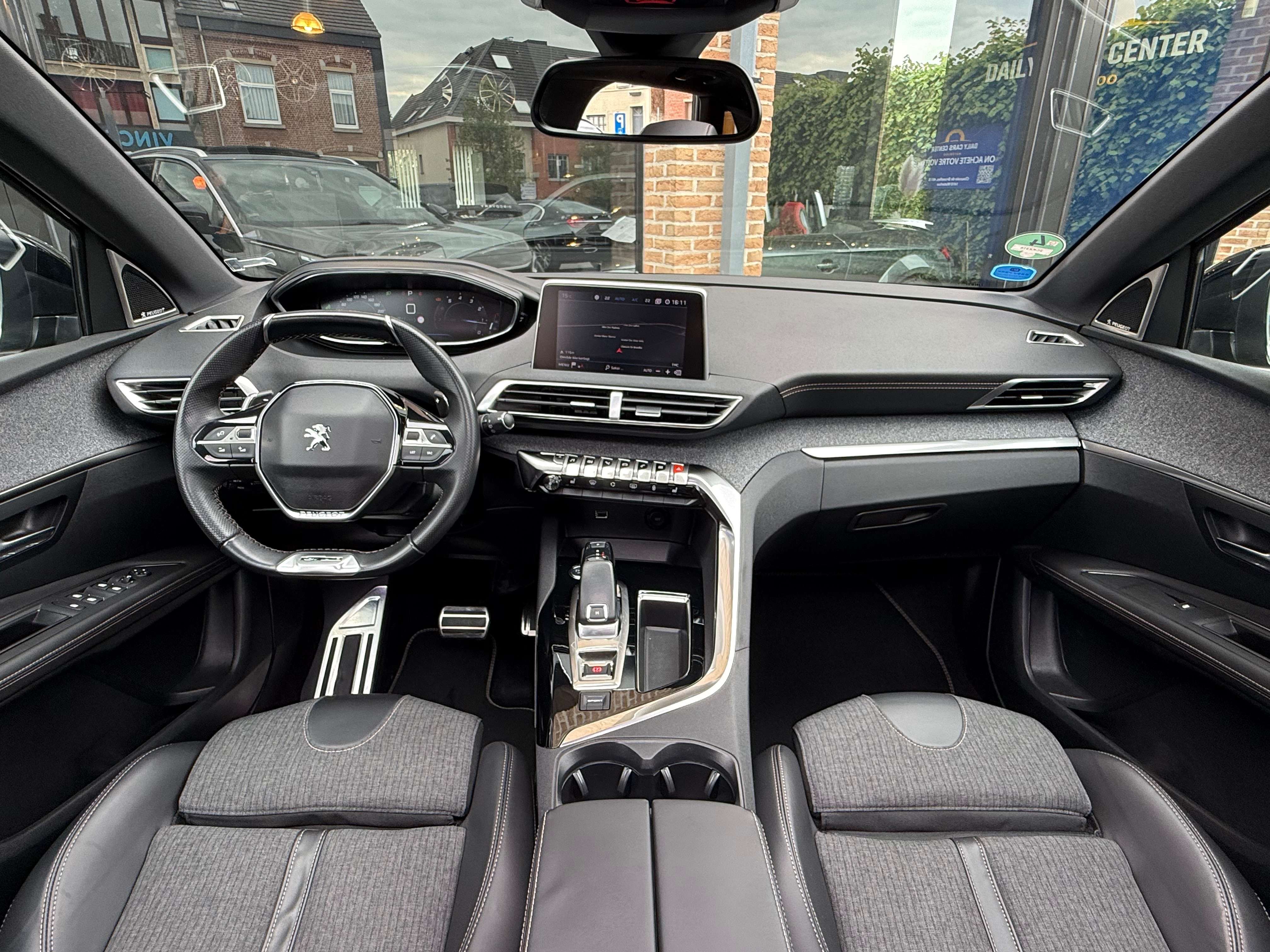 Peugeot 3008 1.6 THP GT Line I Navi I CarPlay I Caméra I Full Carnet I Pano