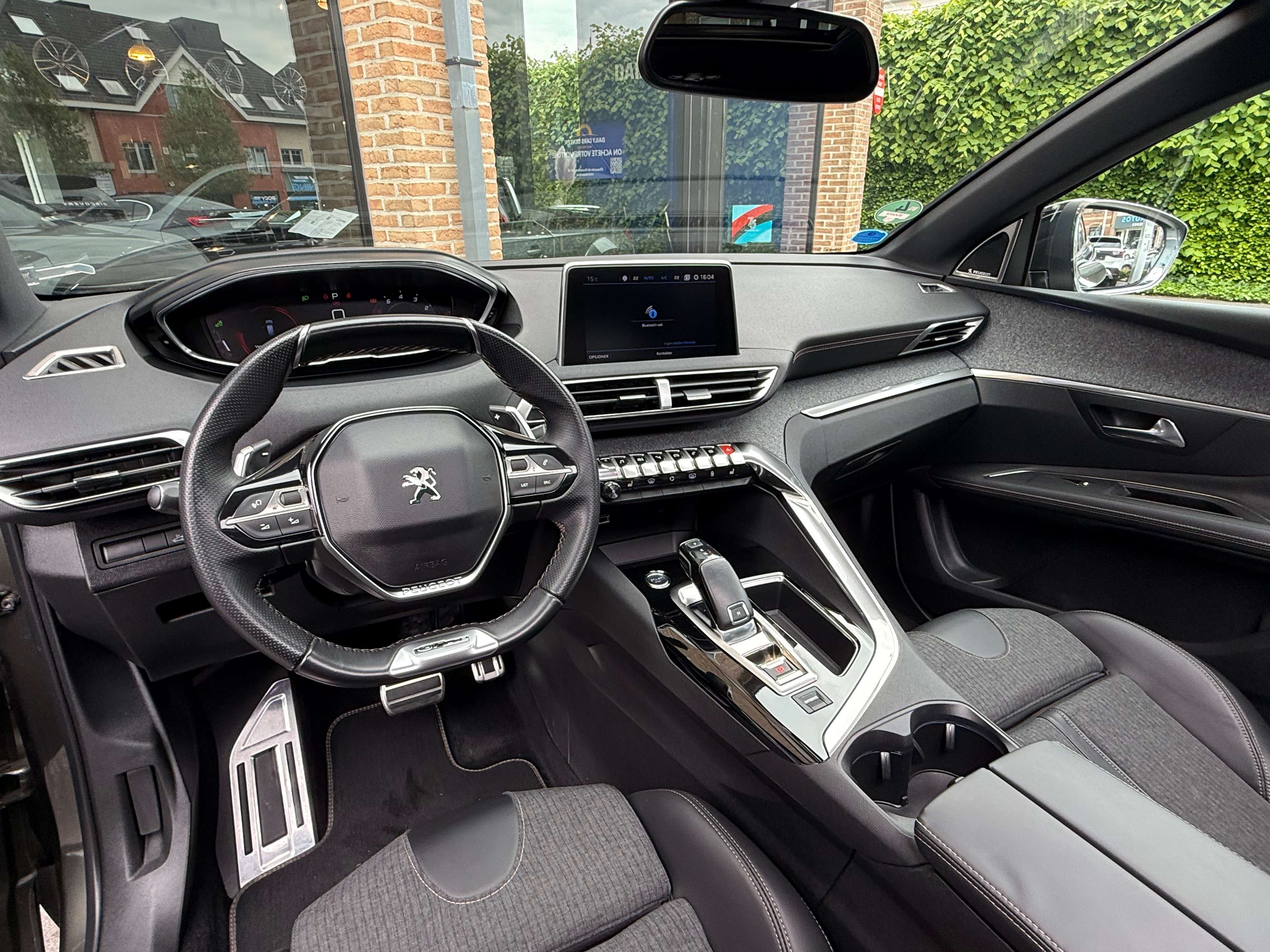 Peugeot 3008 1.6 THP GT Line I Navi I CarPlay I Caméra I Full Carnet I Pano
