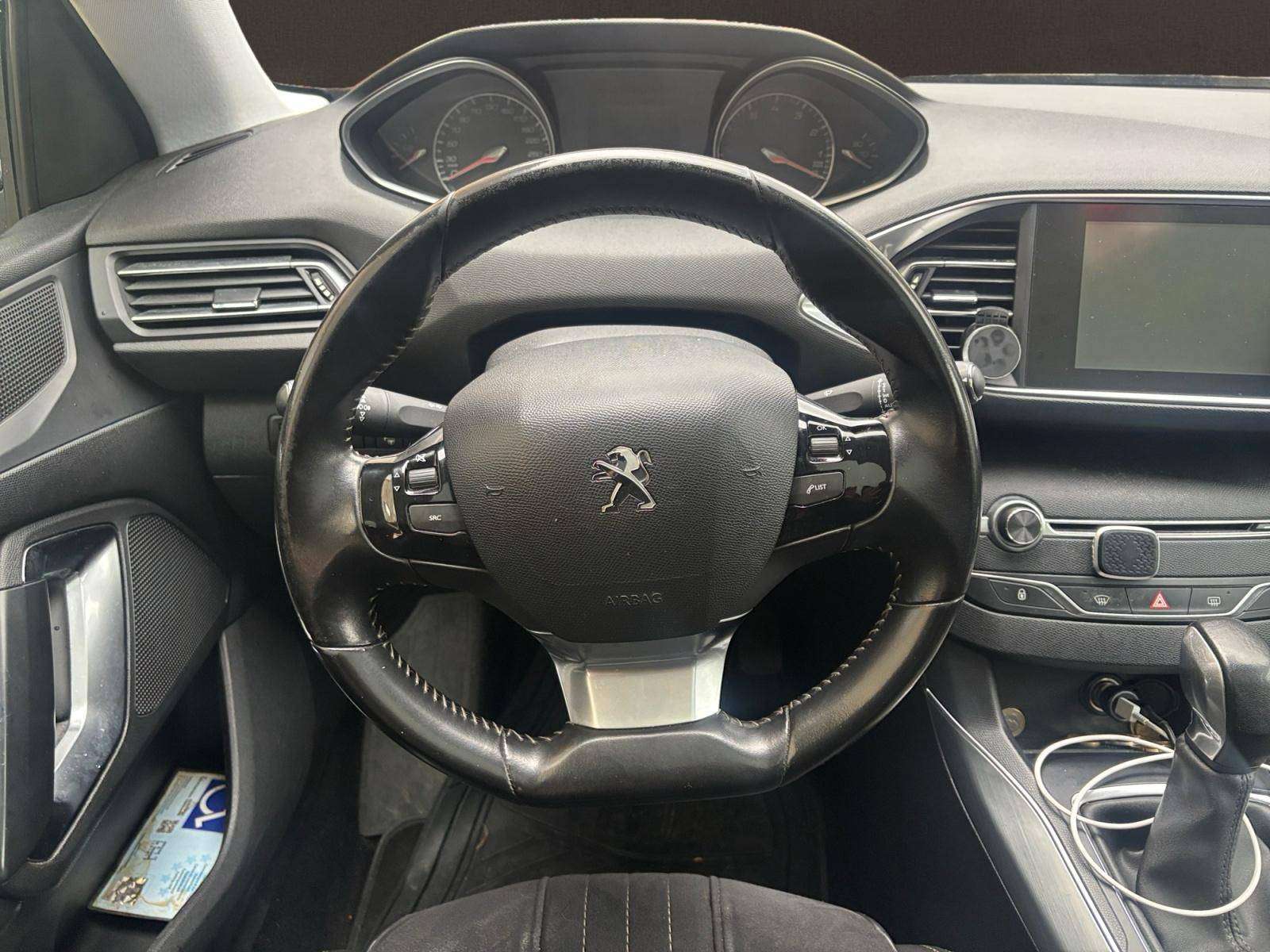 Peugeot 308 308 1.2 PureTech Allure STT/GARANTIE 12 MOIS