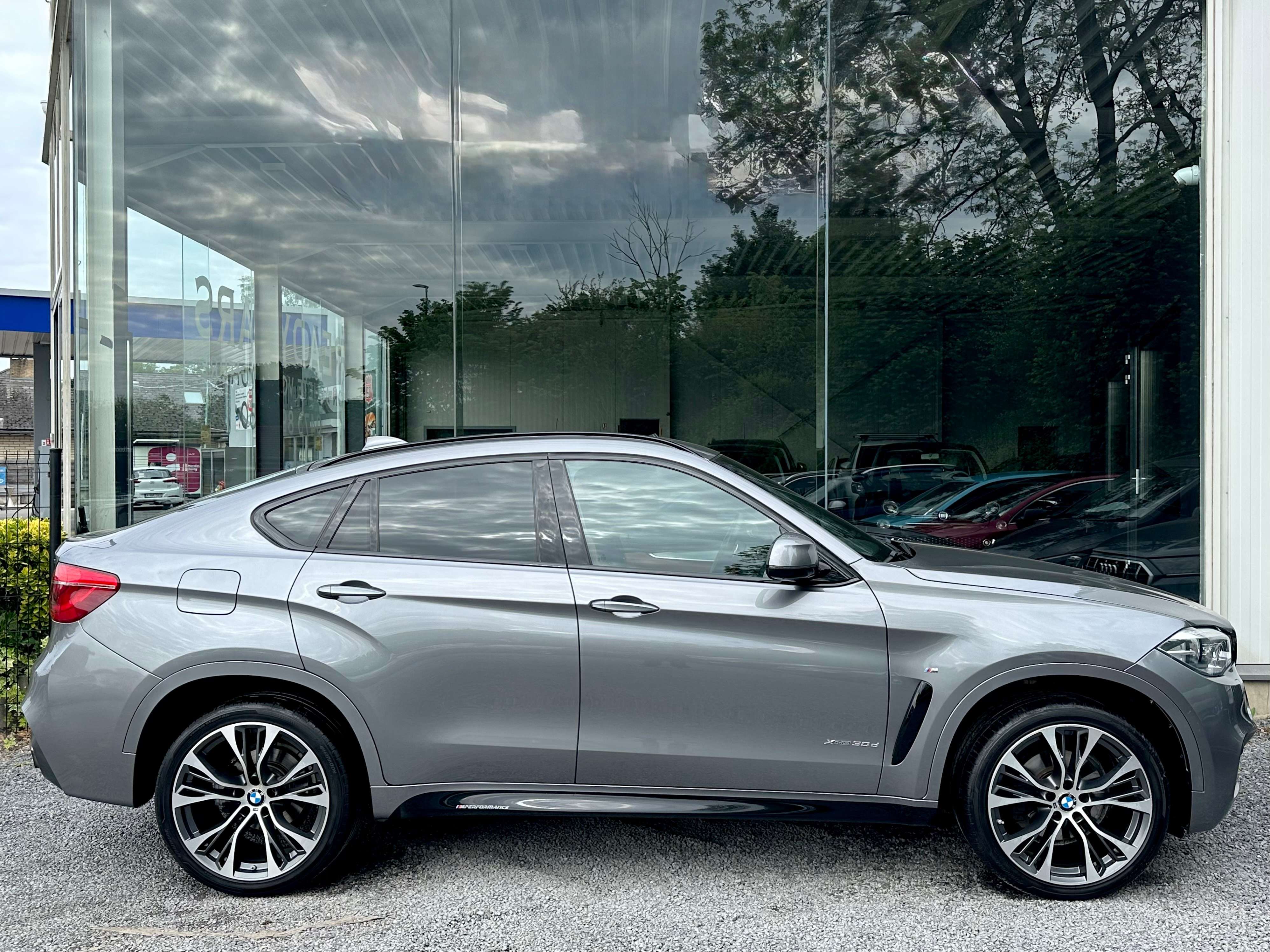 BMW X6 3.0*FULL OPTION*PANO*CAM 360*HARMAN KARDON*EXCELLENT ETAT*