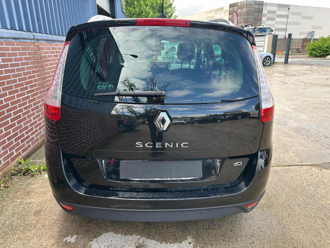 Renault Scenic 1.5 dCi 110ch Authentique 7 places