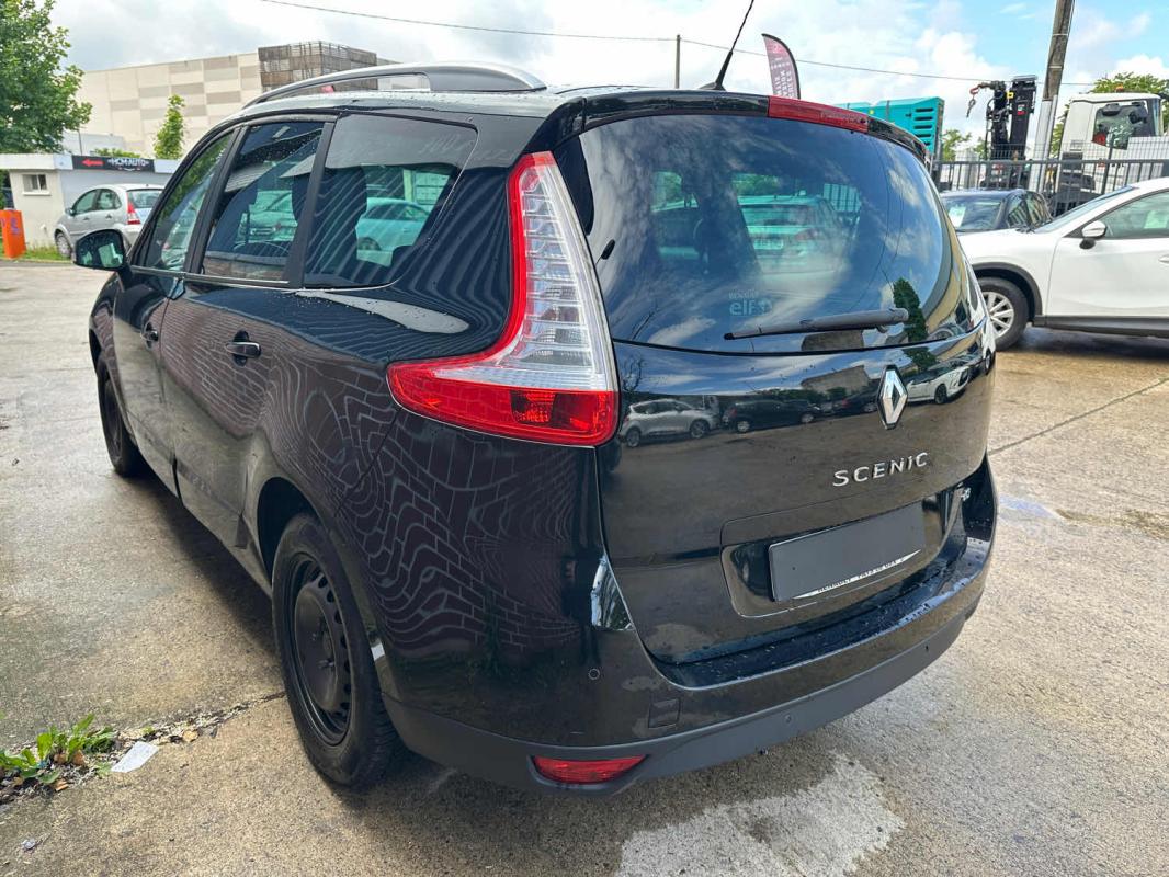 Renault Scenic 1.5 dCi 110ch Authentique 7 places