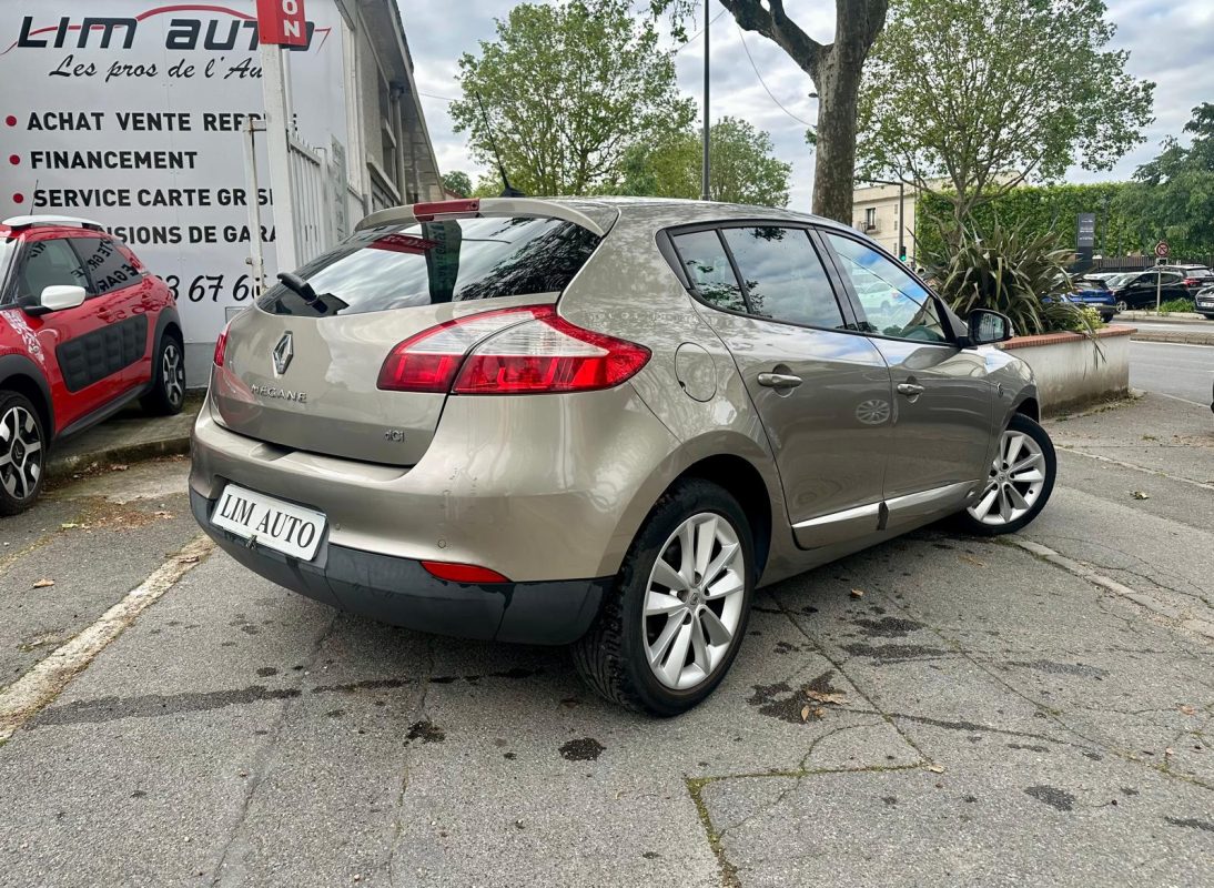 Renault Megane III 1.5 dCi 110 XV De France