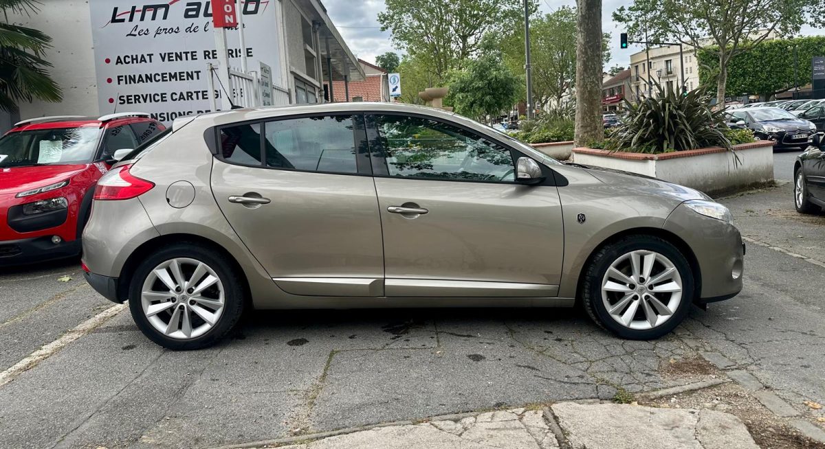Renault Megane III 1.5 dCi 110 XV De France