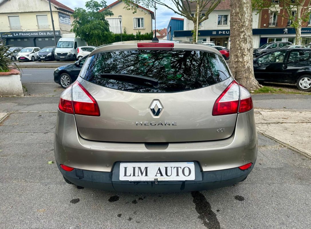 Renault Megane III 1.5 dCi 110 XV De France