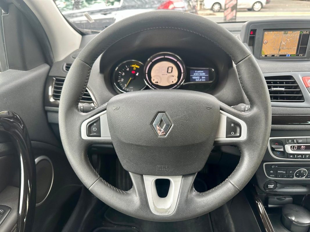Renault Megane III 1.5 dCi 110 XV De France