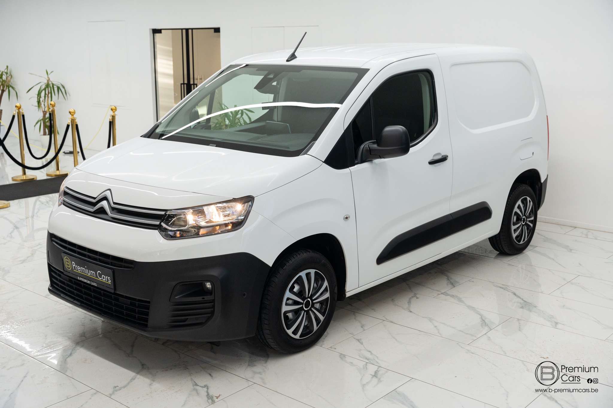 Citroen Berlingo 1.5 HDI! Full options! Airco, cruise, camera!