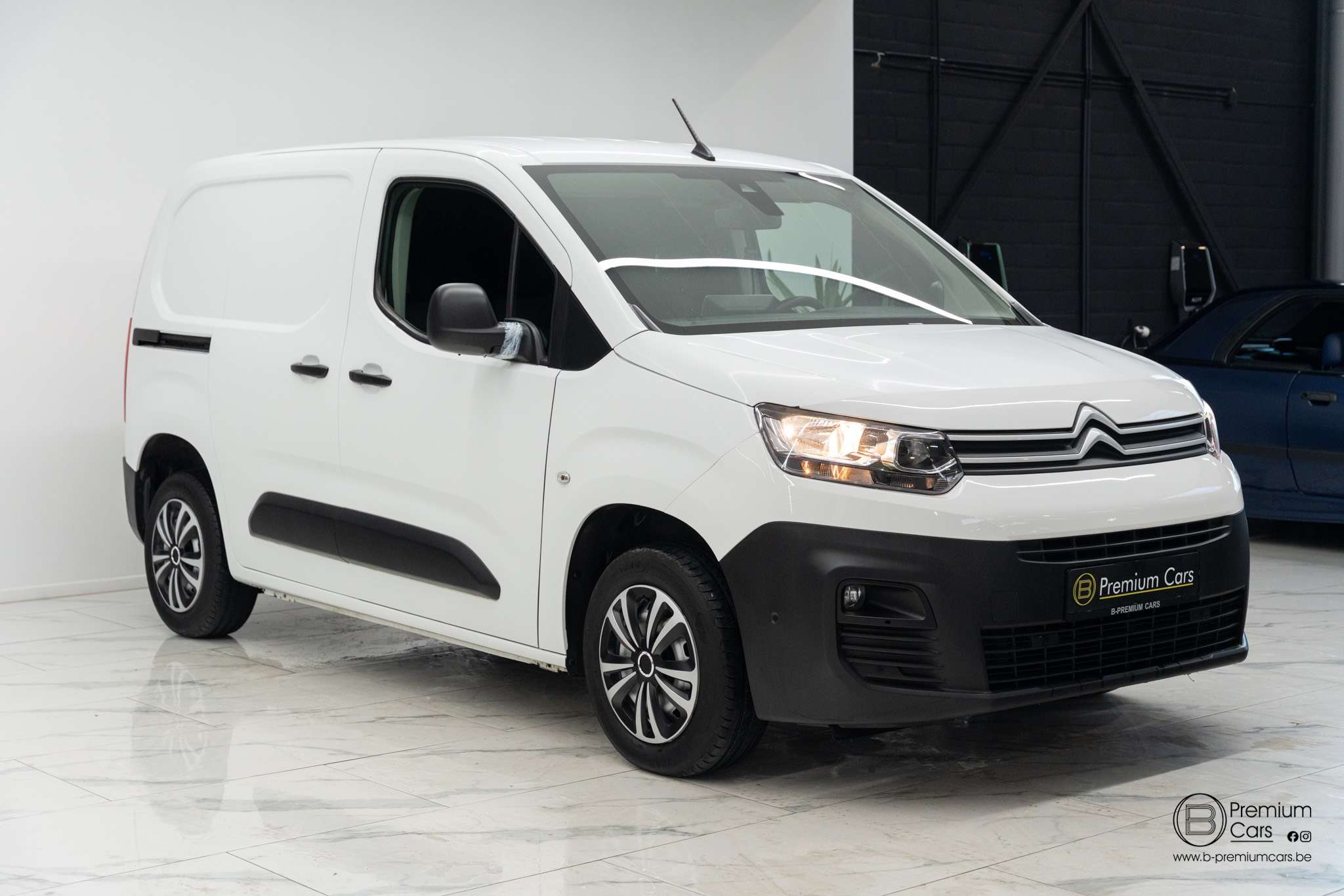 Citroen Berlingo 1.5 HDI! Full options! Airco, cruise, camera!