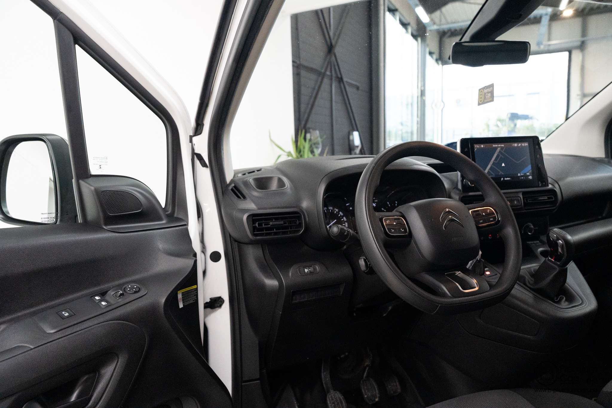 Citroen Berlingo 1.5 HDI! Full options! Airco, cruise, camera!