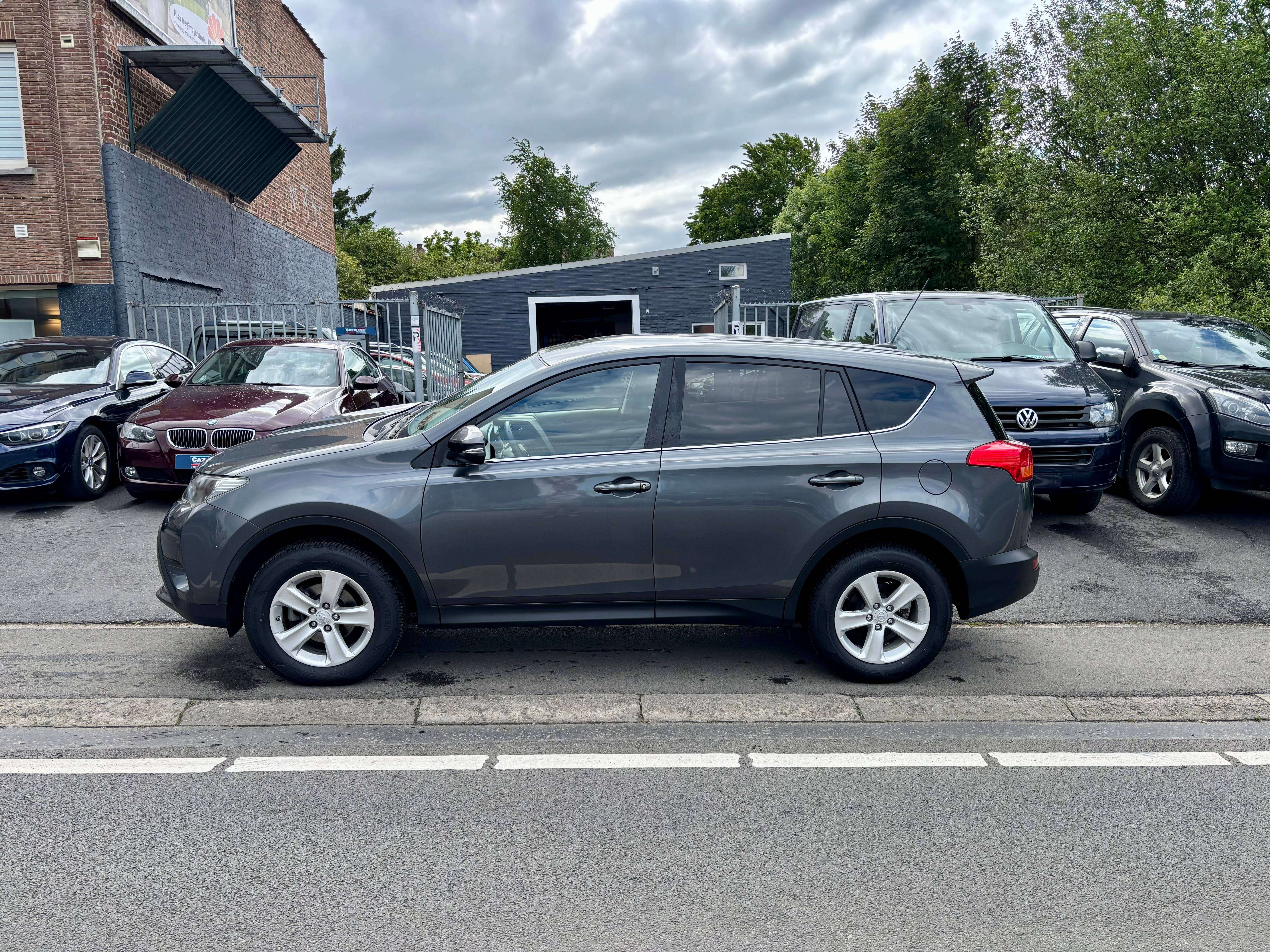Toyota RAV 4 2.0 D-4D 4x4 " belgium " 38000 km car-pass