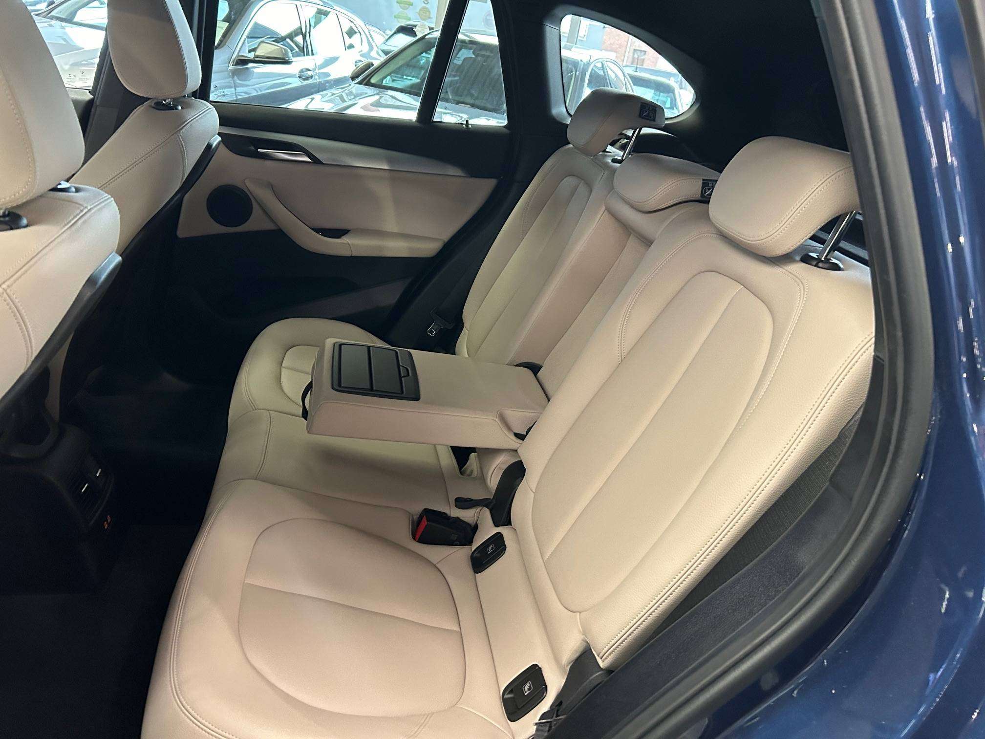 BMW X1 sDrive18i Alu18"/Leder/VerwZet/Gps/Bt/Pdc/AutAirco *1j garantie*