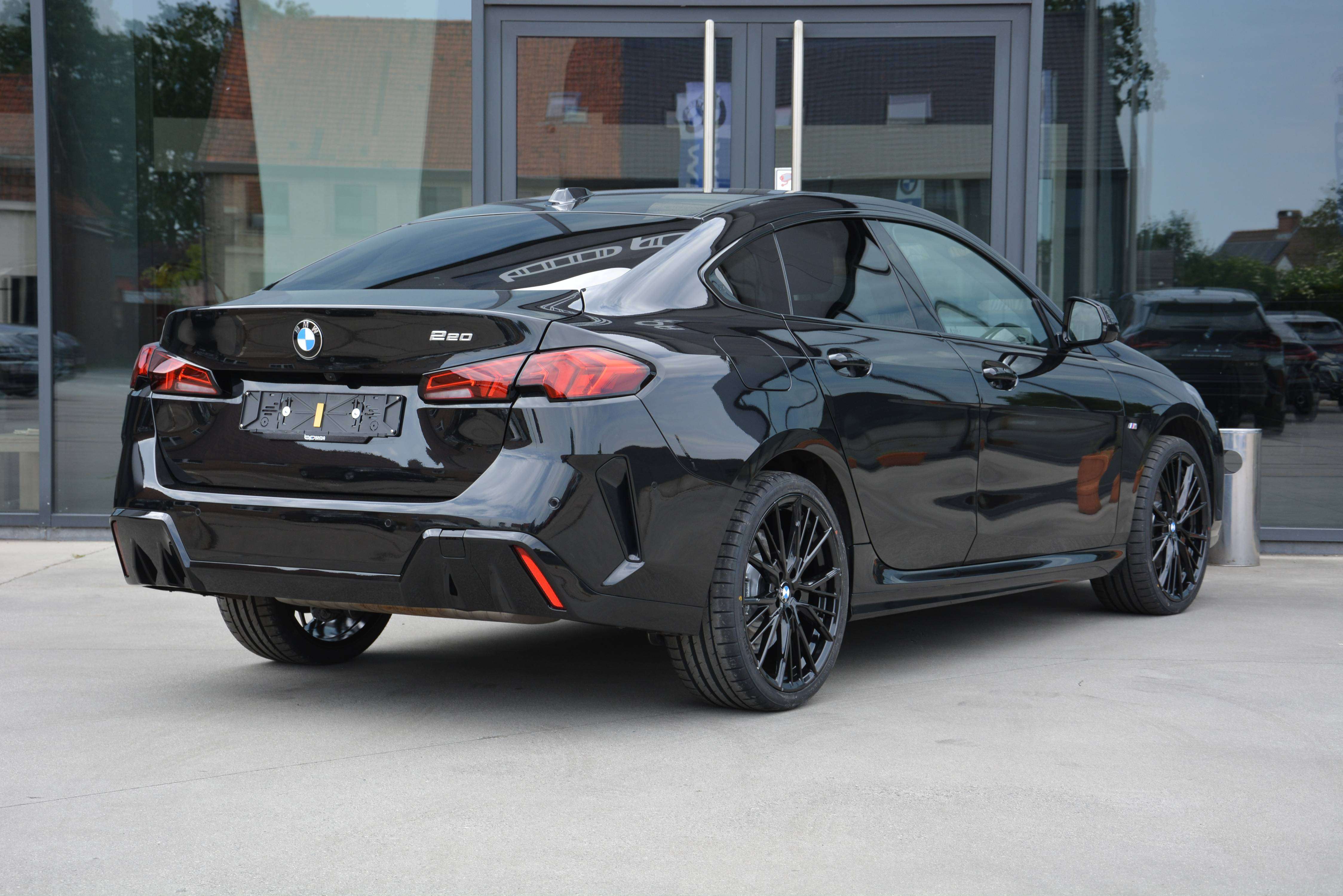BMW 220 I Gran Coupé M-Sport/HUD/ACC/360 cam/Memory/Keyless