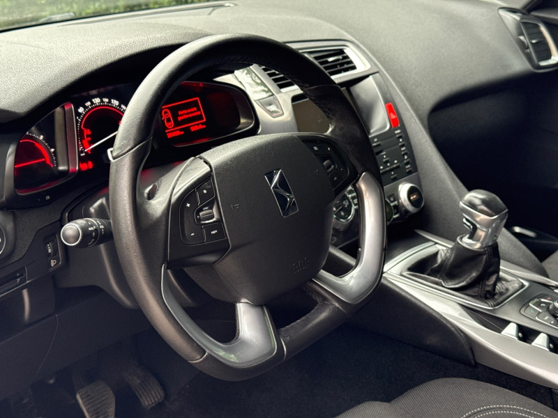 Citroen DS5 1.6 HDI 120CH SO CHIC * 130.000KM * 11/2015 * GARANTIE