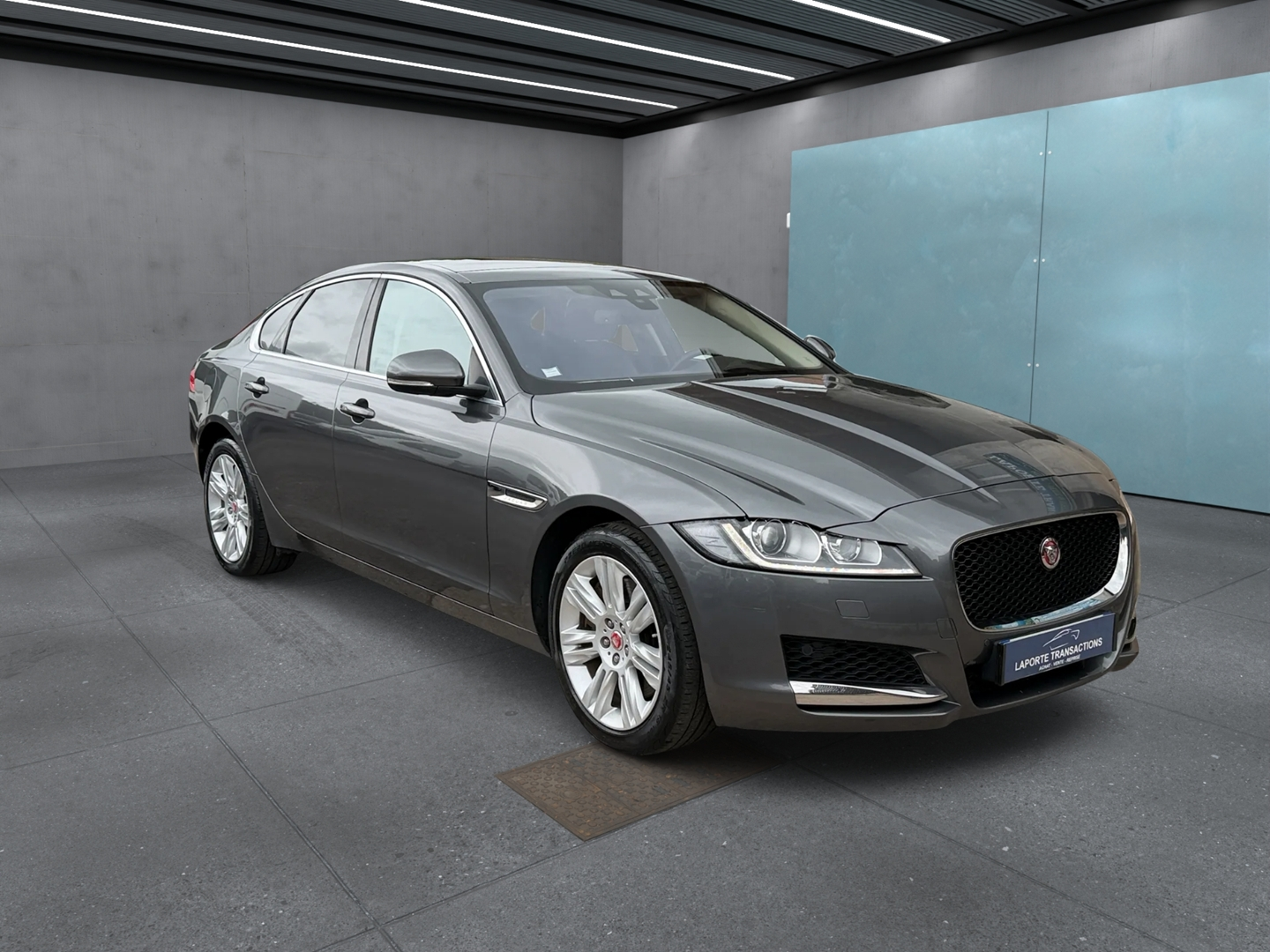 Jaguar XF V6 3.0 D 300CH PORTFOLIO BVA