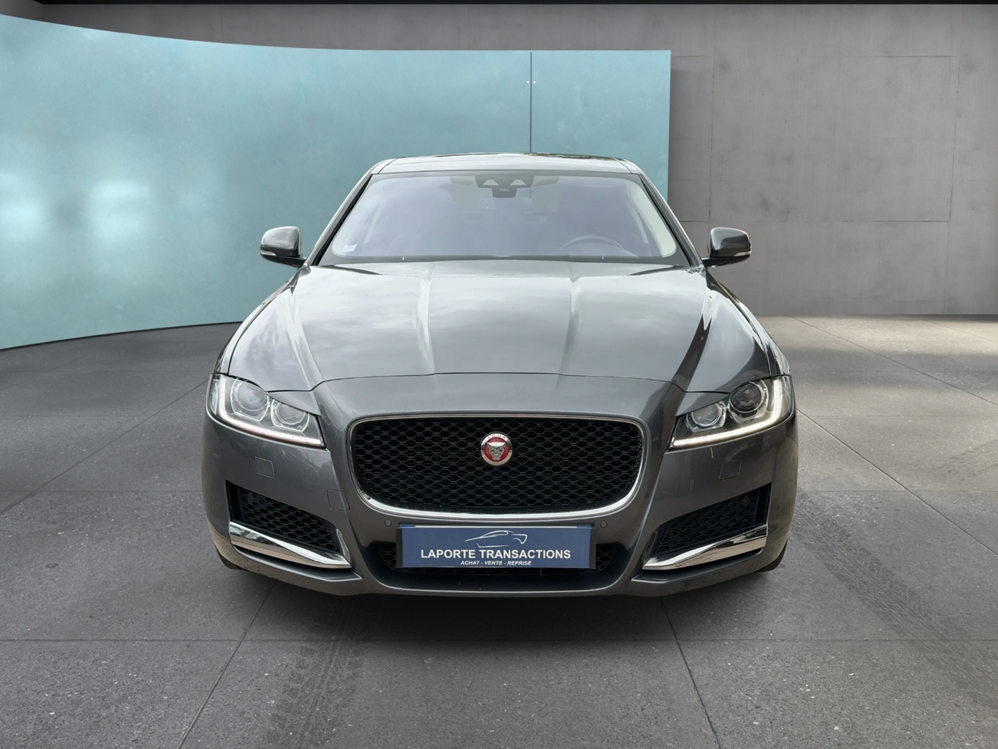 Jaguar XF V6 3.0 D 300CH PORTFOLIO BVA