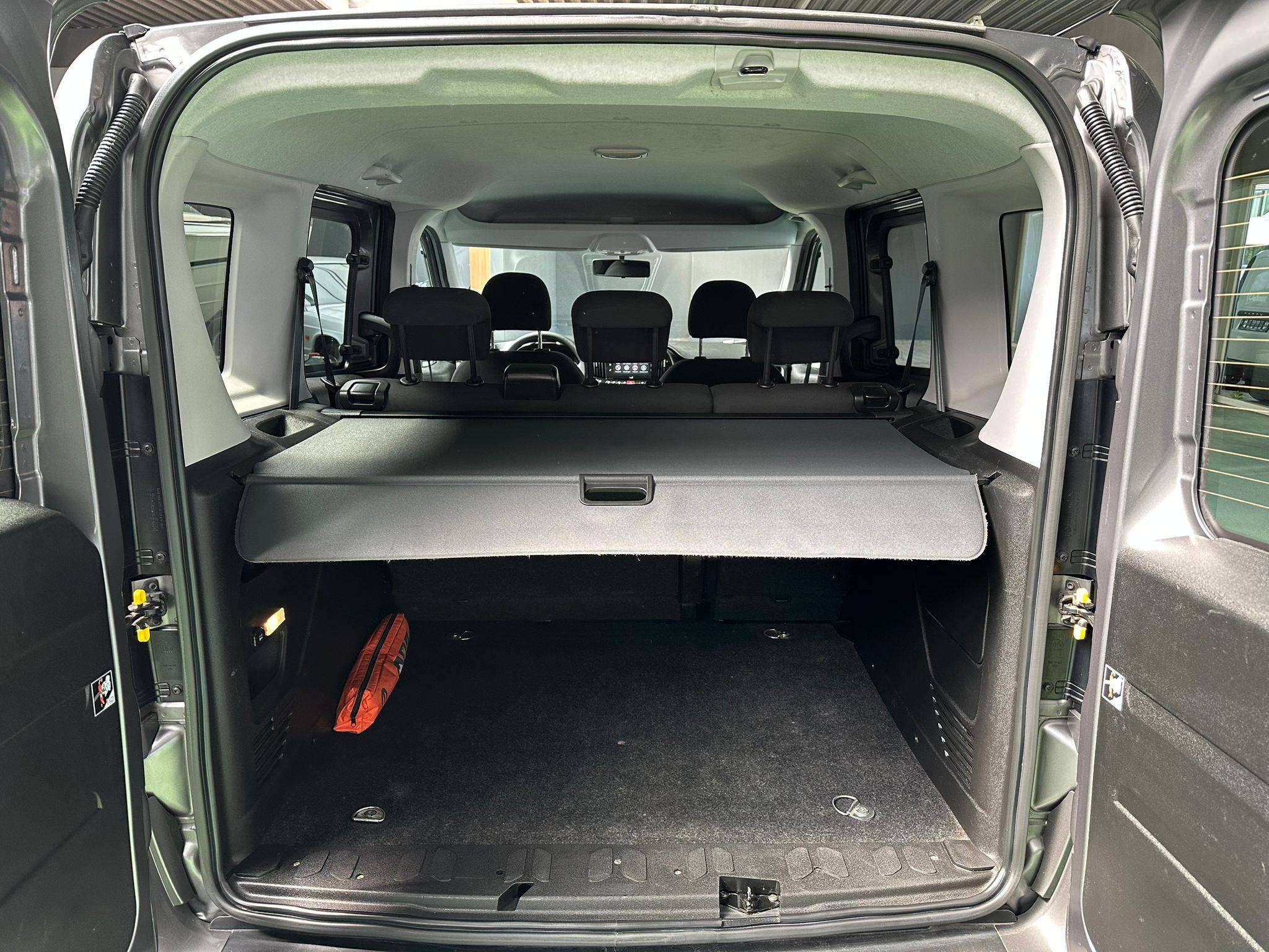 Fiat Doblo 1.6D Multijet * 1 Jaar Garantie *