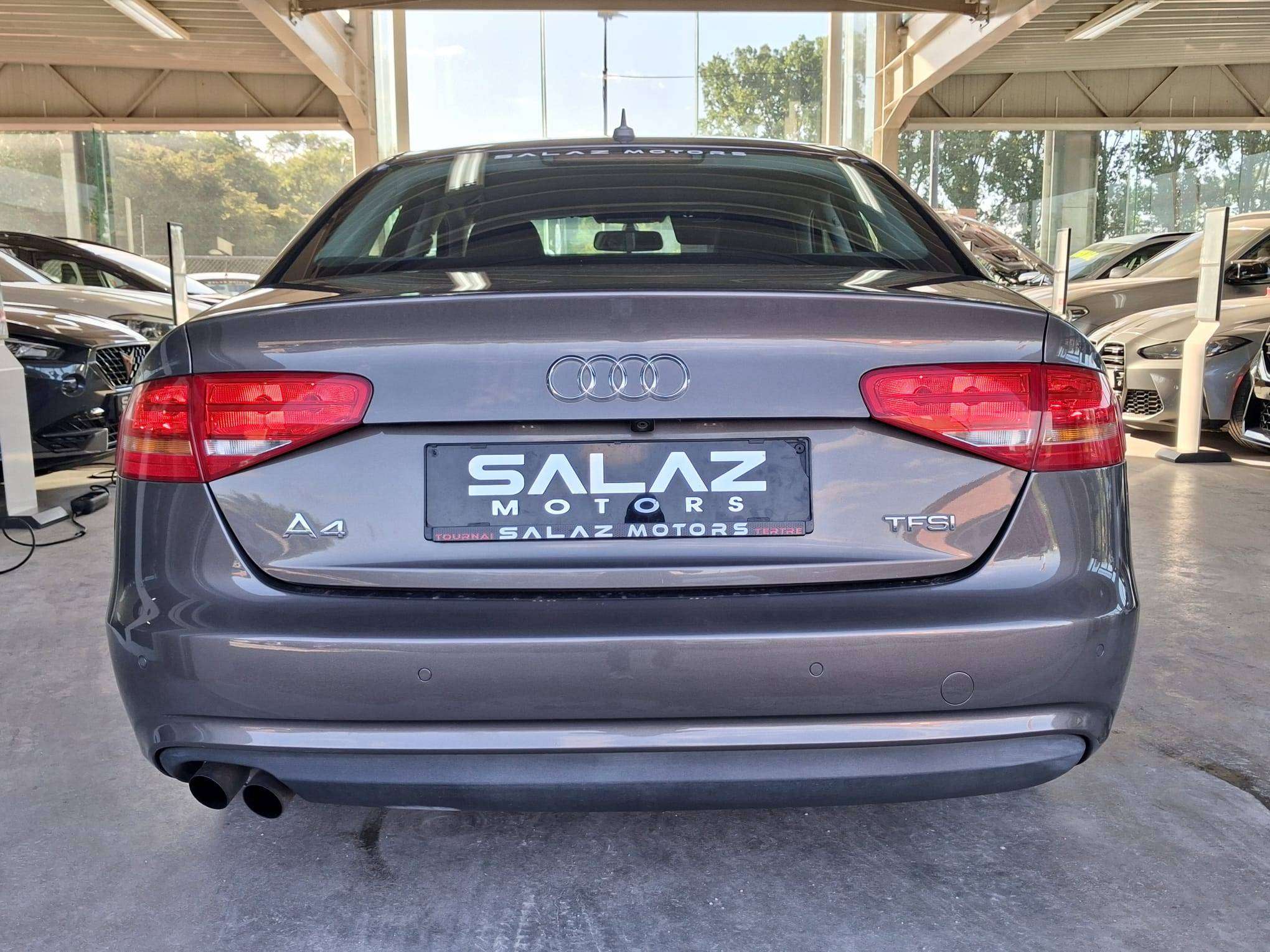 Audi A4 A4 1.8 TFSI / NAVIGATION / CAMERA / BLUETOOTH / GARANTIE