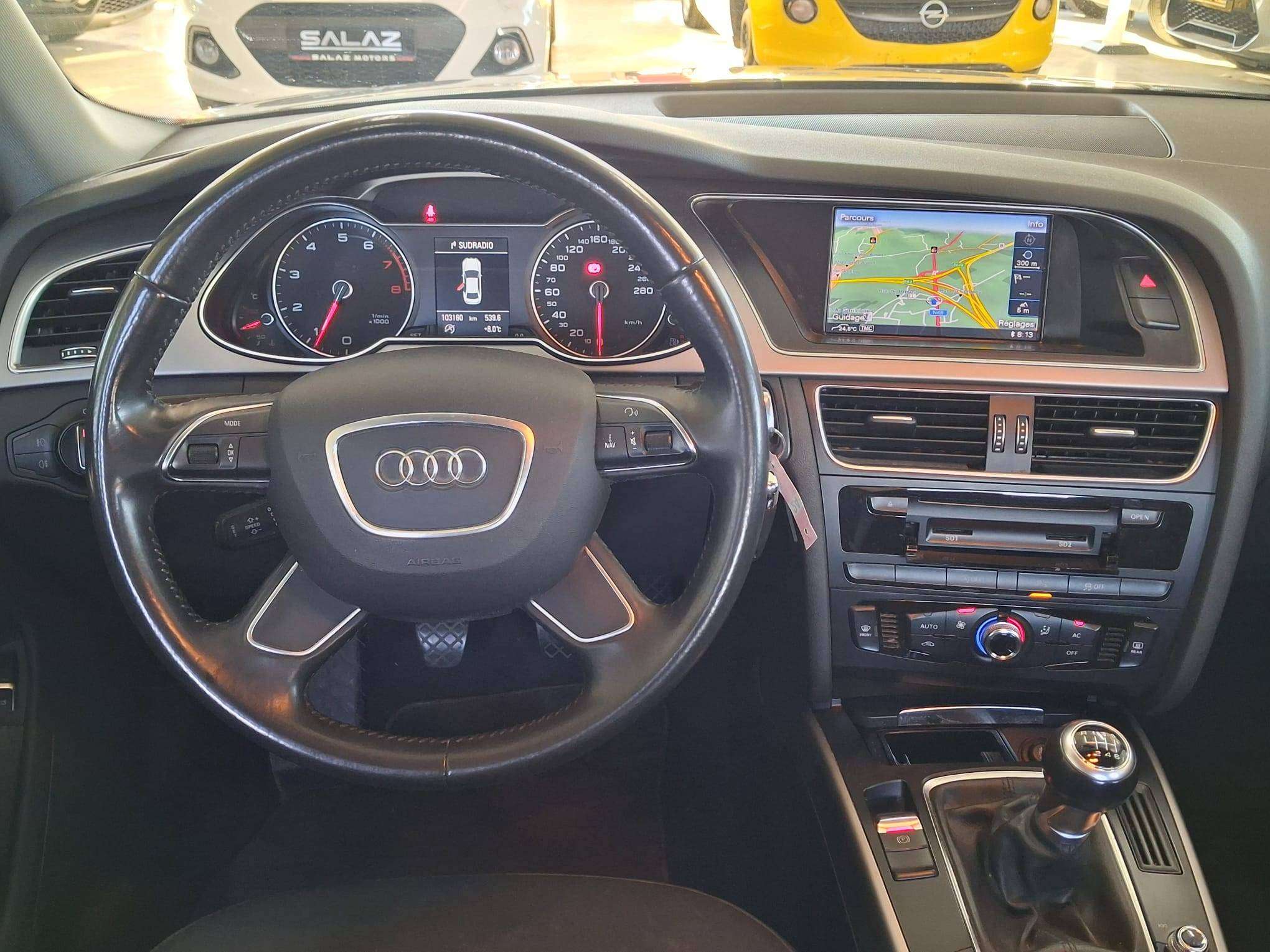 Audi A4 A4 1.8 TFSI / NAVIGATION / CAMERA / BLUETOOTH / GARANTIE