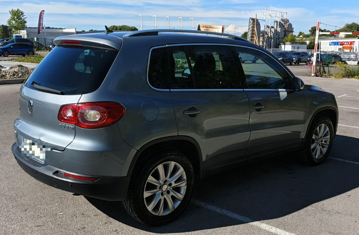Volkswagen Tiguan 2.0 TDI 16v DPF 4motion tiptronic 140cv