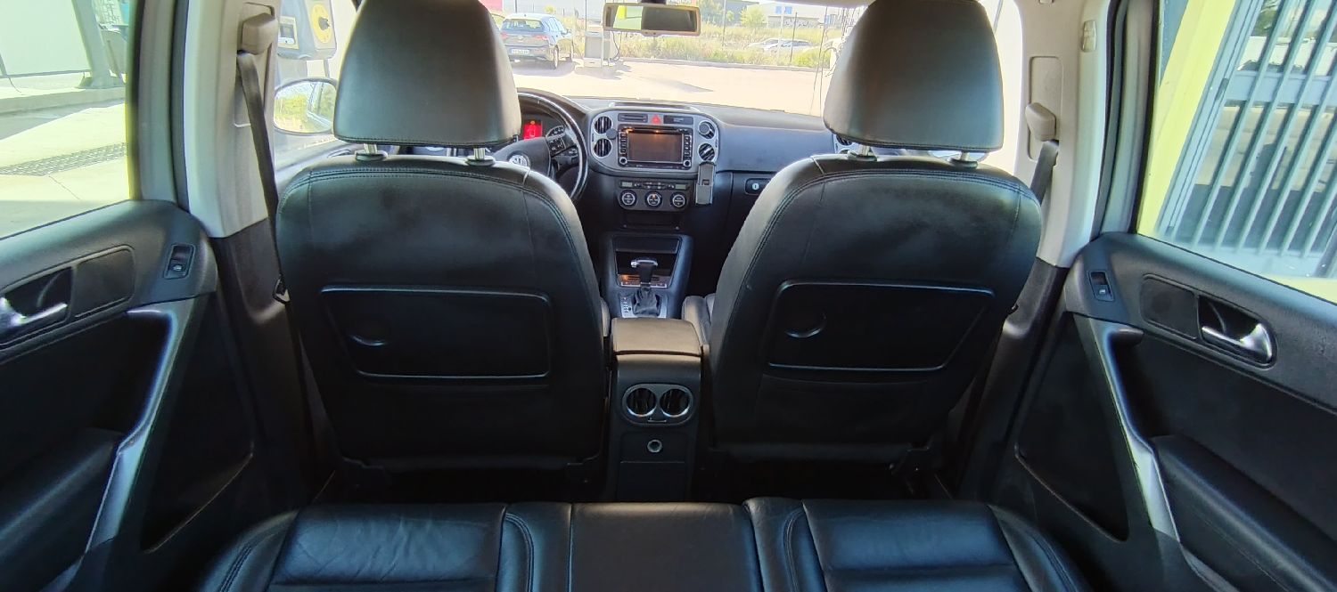 Volkswagen Tiguan 2.0 TDI 16v DPF 4motion tiptronic 140cv