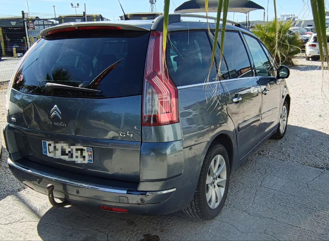 Citroen C4 1.6 E-HDI 110 ATTRACTION BMP6 exclusive