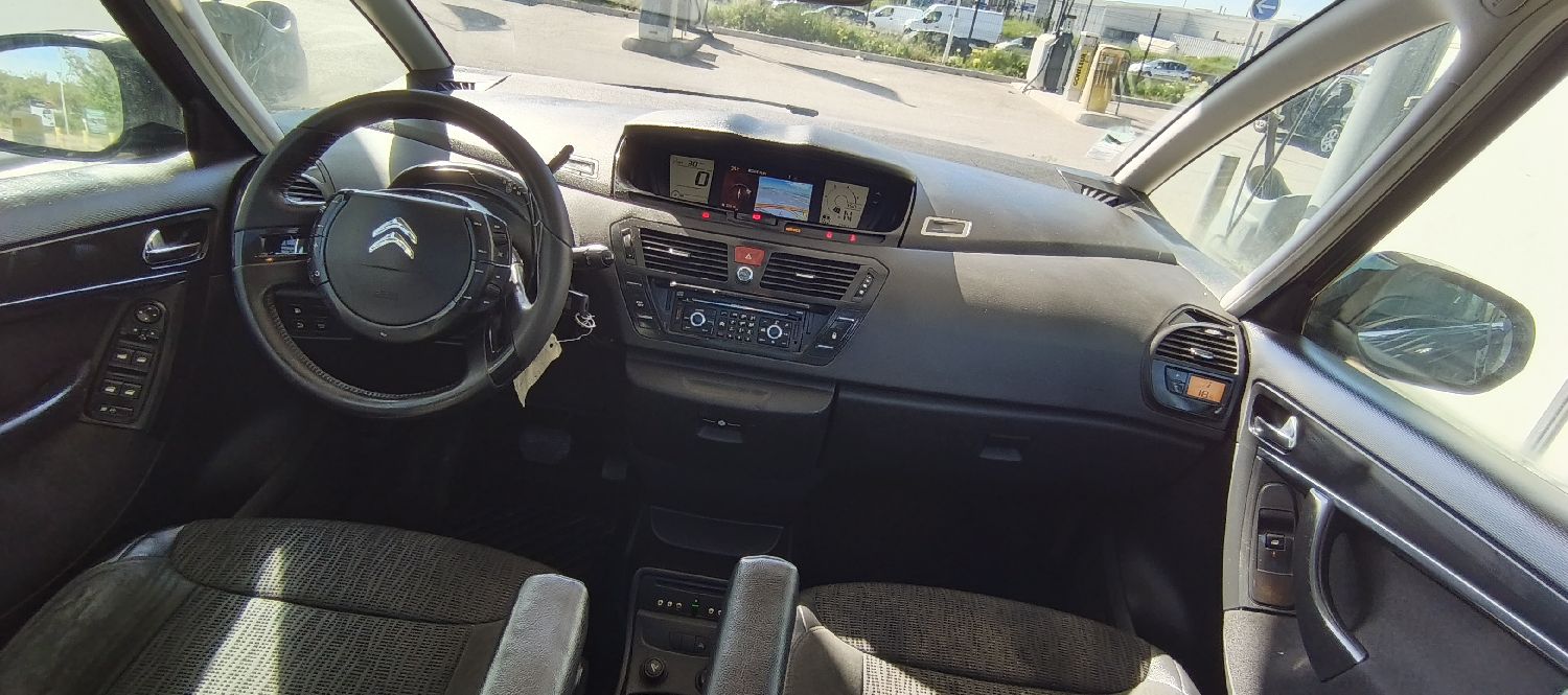 Citroen C4 1.6 E-HDI 110 ATTRACTION BMP6 exclusive