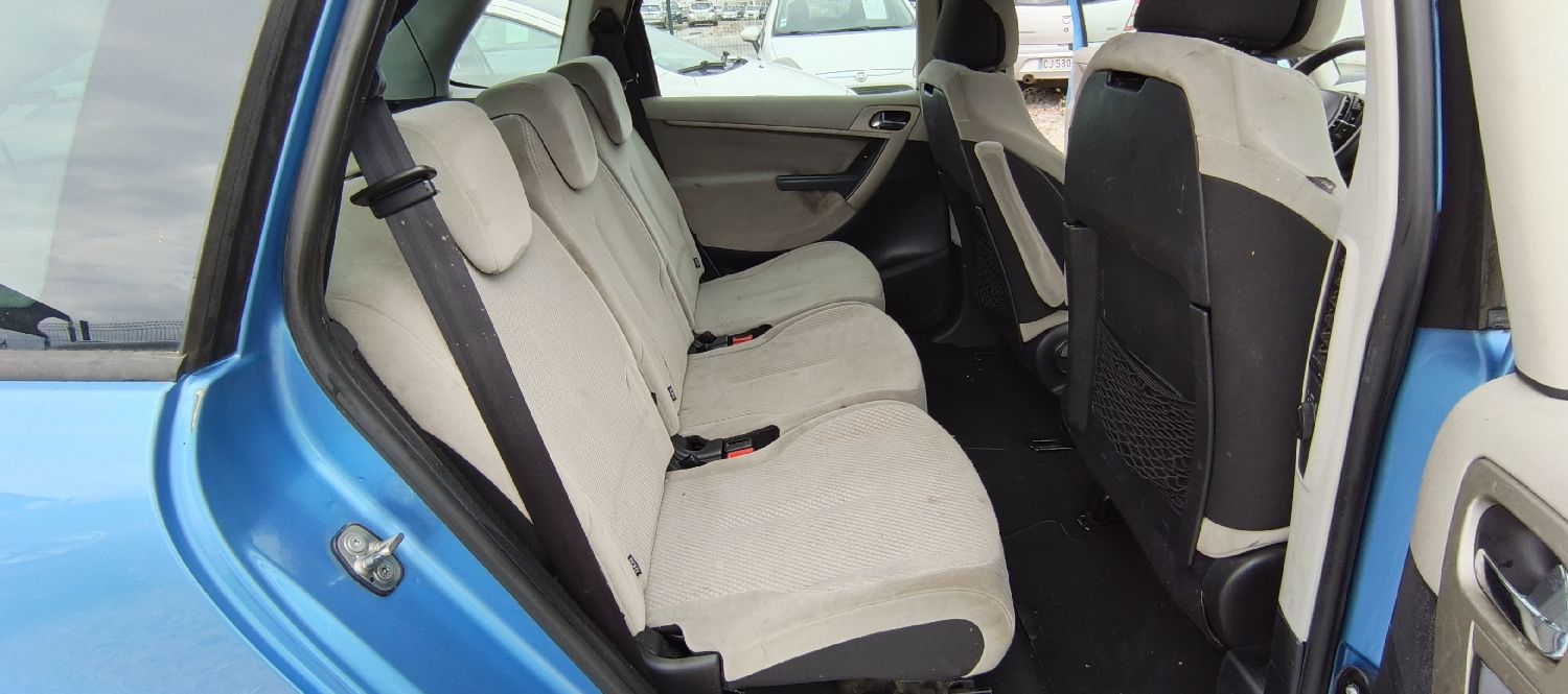 Citroen C4 1.6 HDI 110cv ambiance